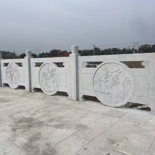 清远芝麻白河道栏杆 石材栏杆