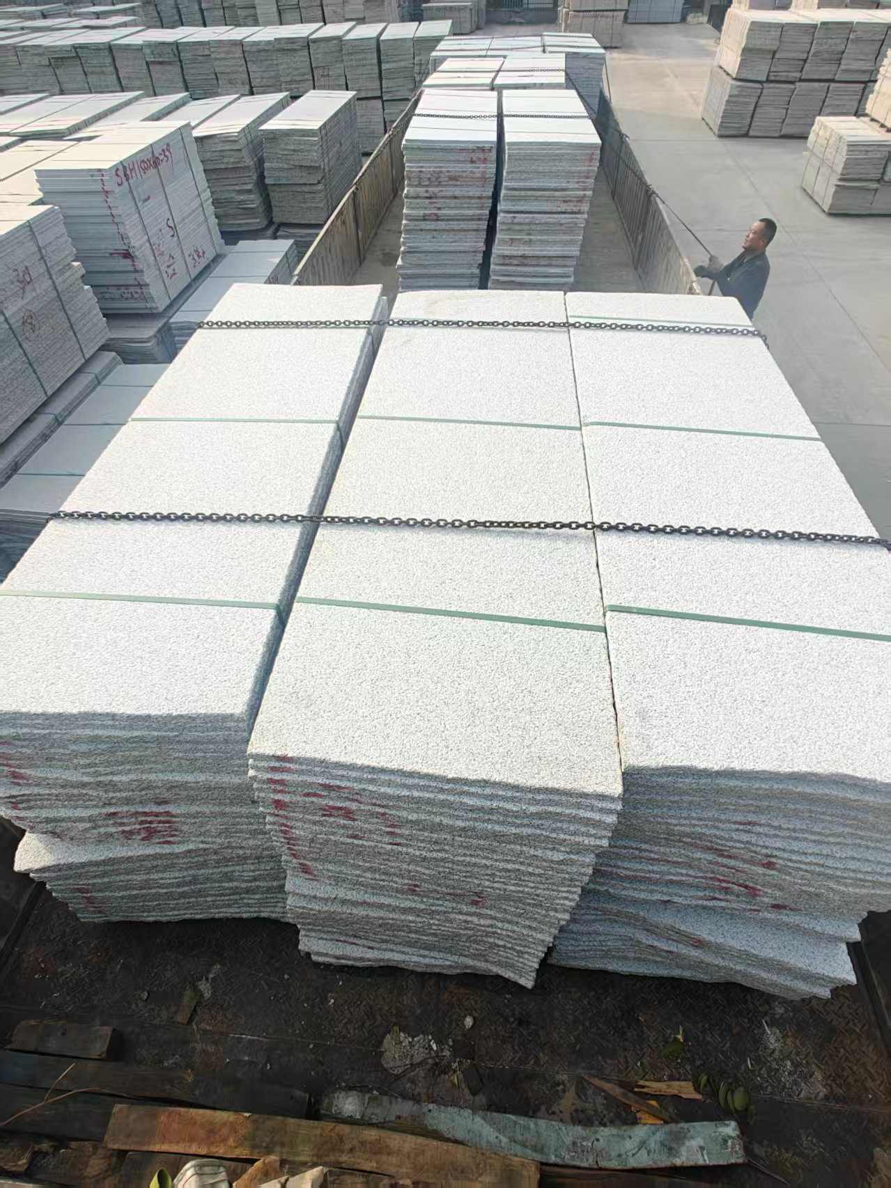 清远芝麻白毛板，石材毛板