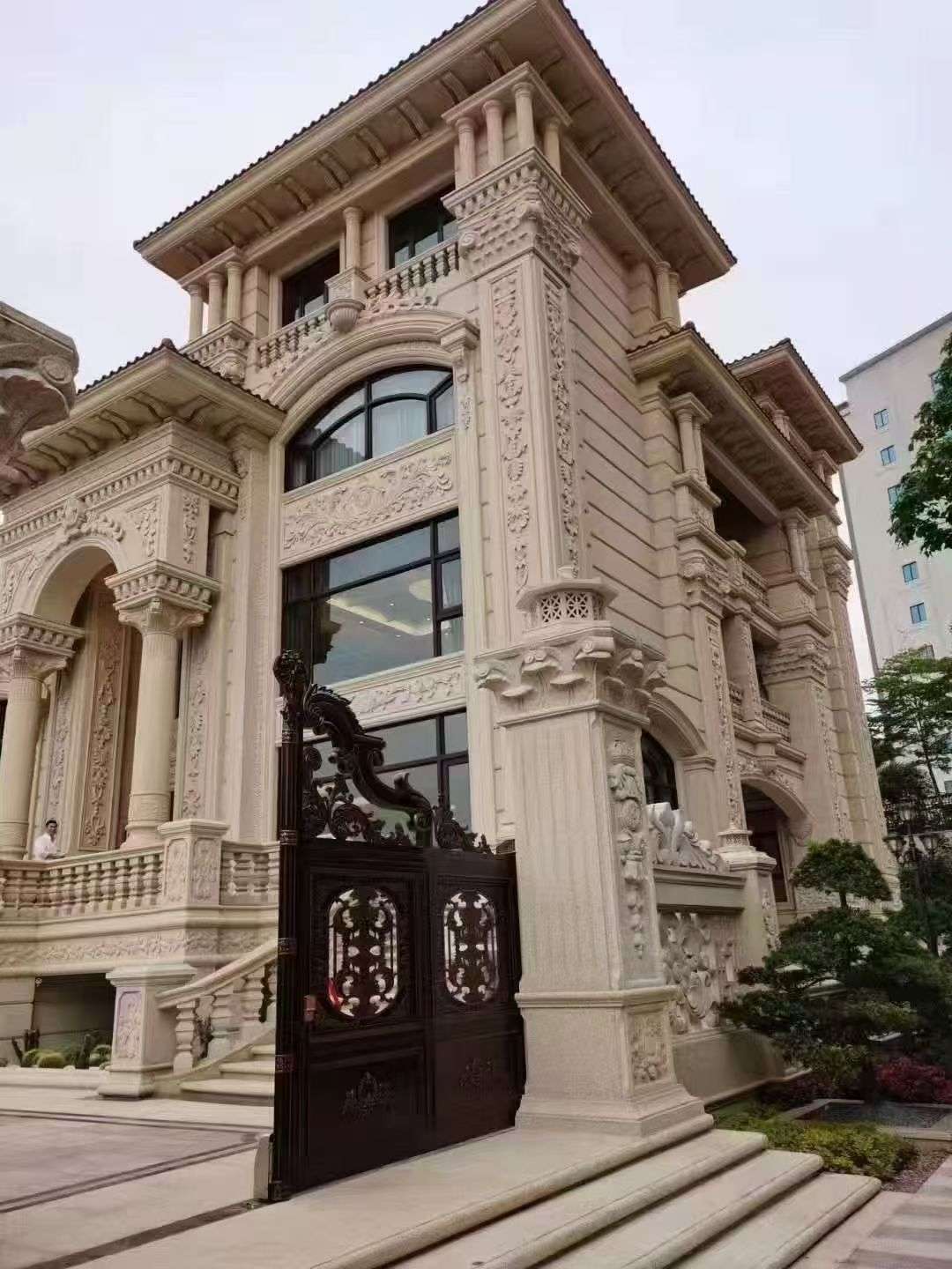 清远黄金麻别墅外墙异形定制