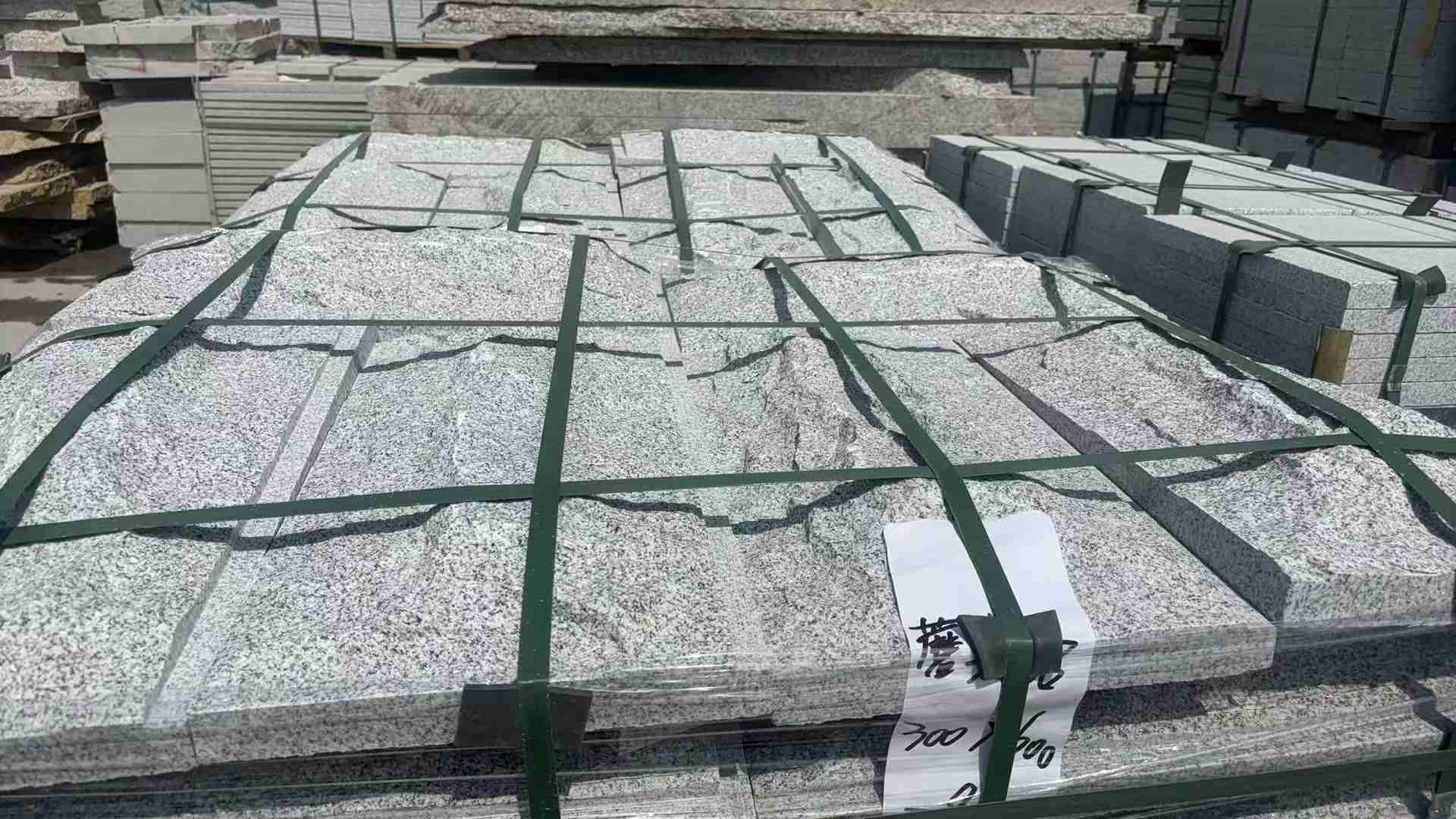 清远蘑菇石 自然面