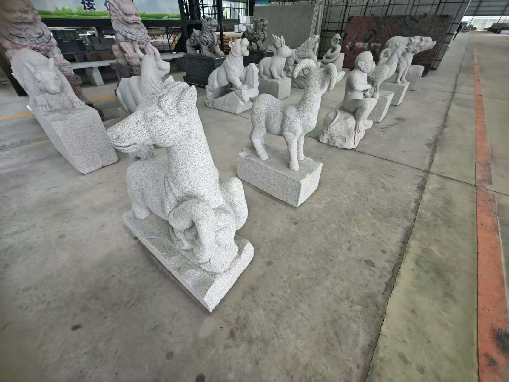 清远芝麻白雕刻 十二生肖 异形雕刻