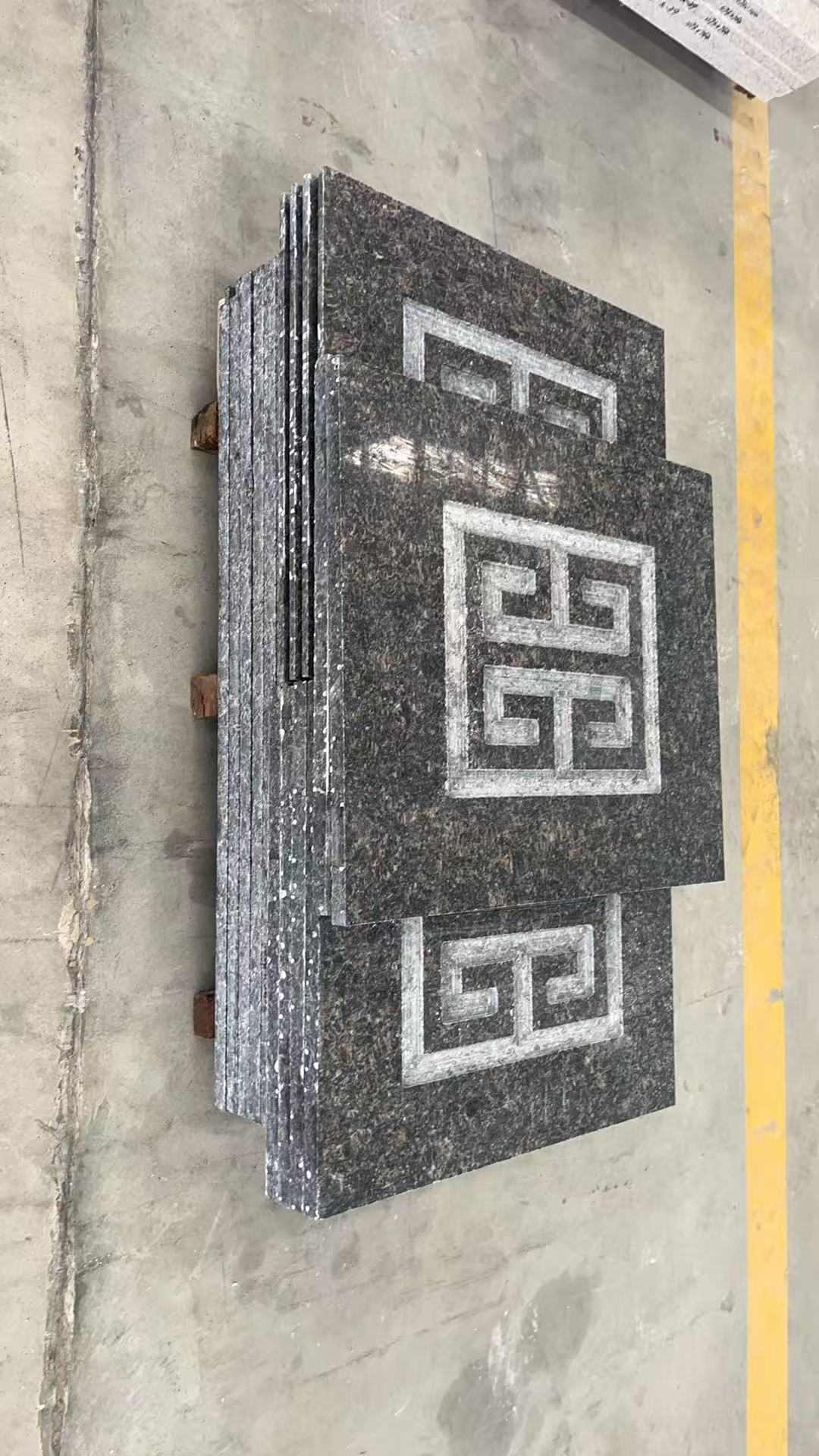 清远英国棕回纹雕刻版