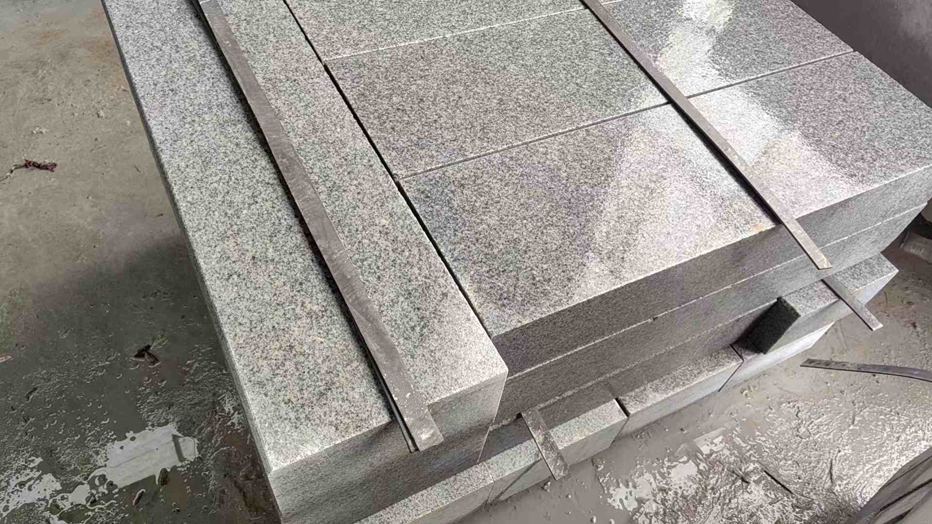 清远芝麻灰 芝麻白 路牙石 路侧石 马路牙子